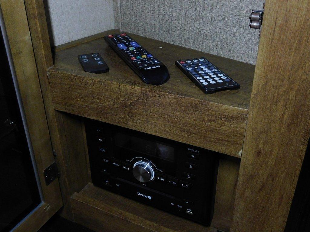 Forest River Chaparral  2018