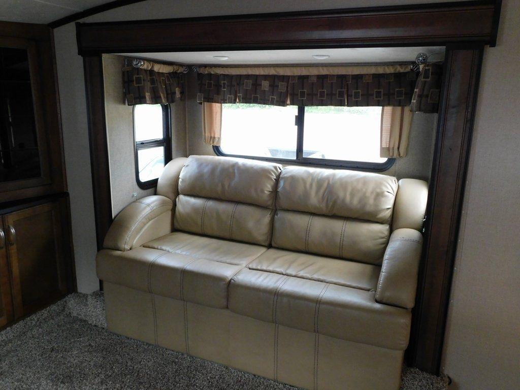 Forest River Chaparral  2018