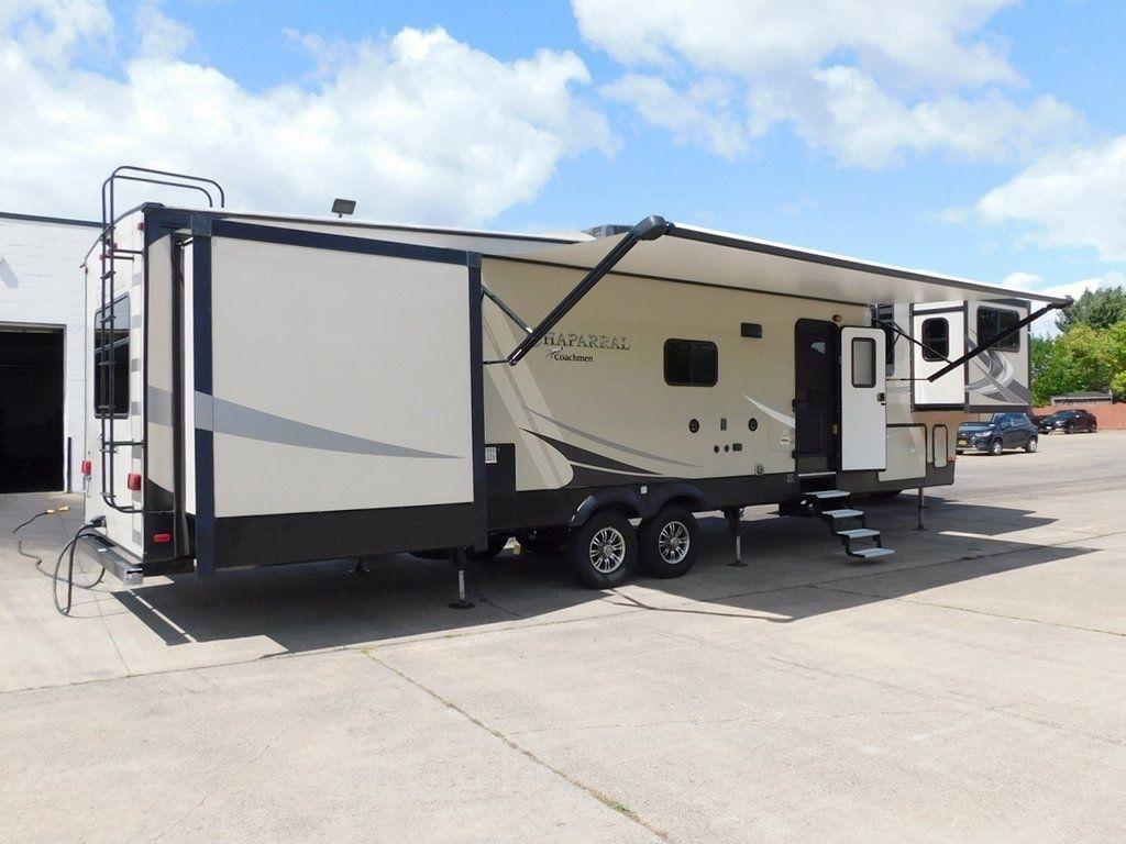 Forest River Chaparral  2018