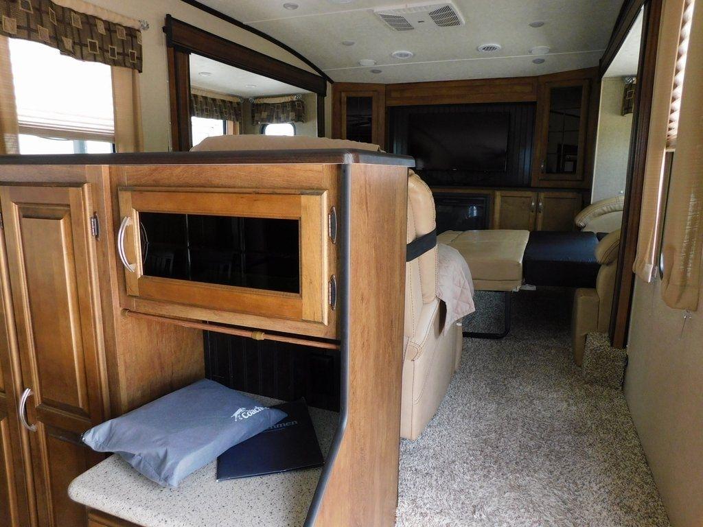 Forest River Chaparral  2018