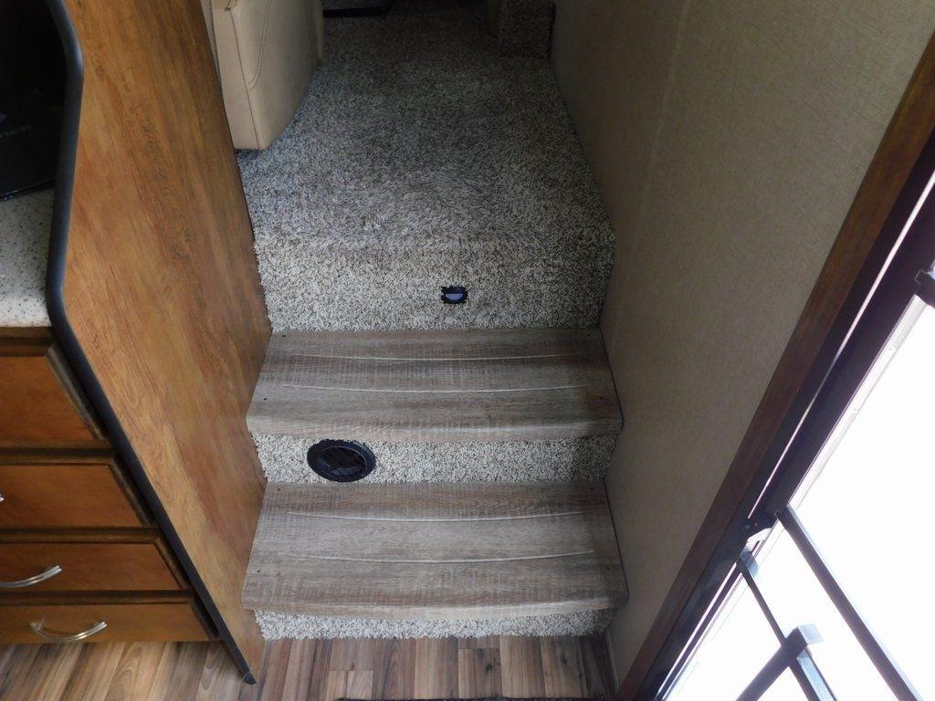 Forest River Chaparral  2018