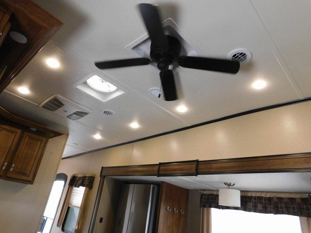 Forest River Chaparral  2018