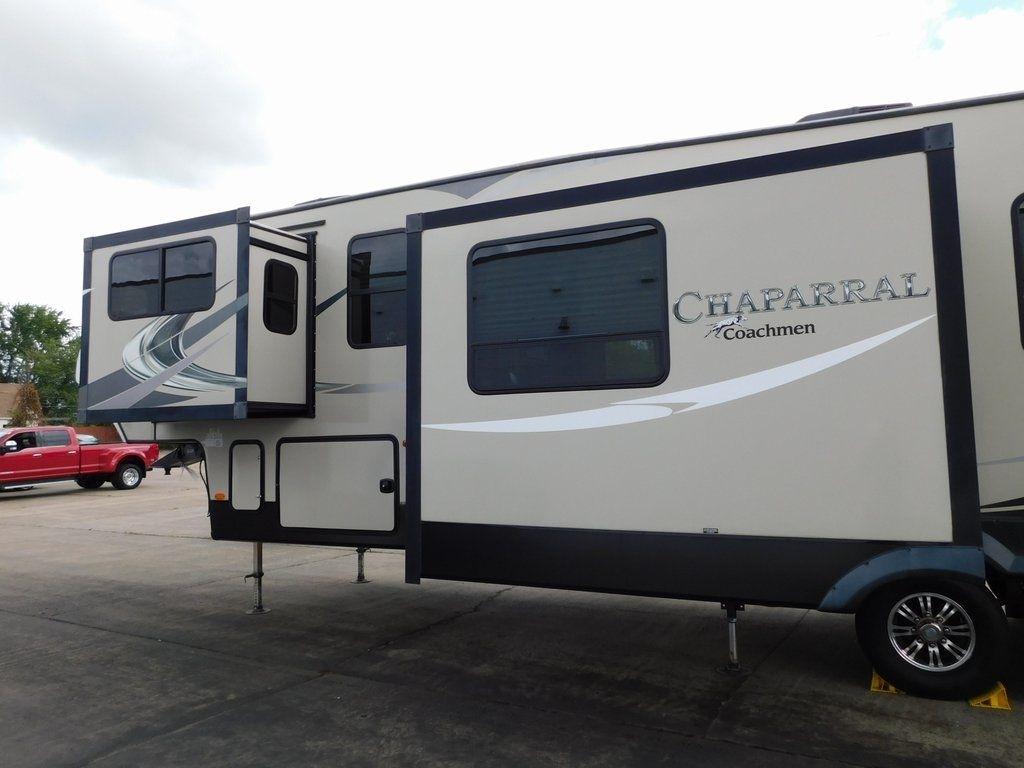 Forest River Chaparral  2018