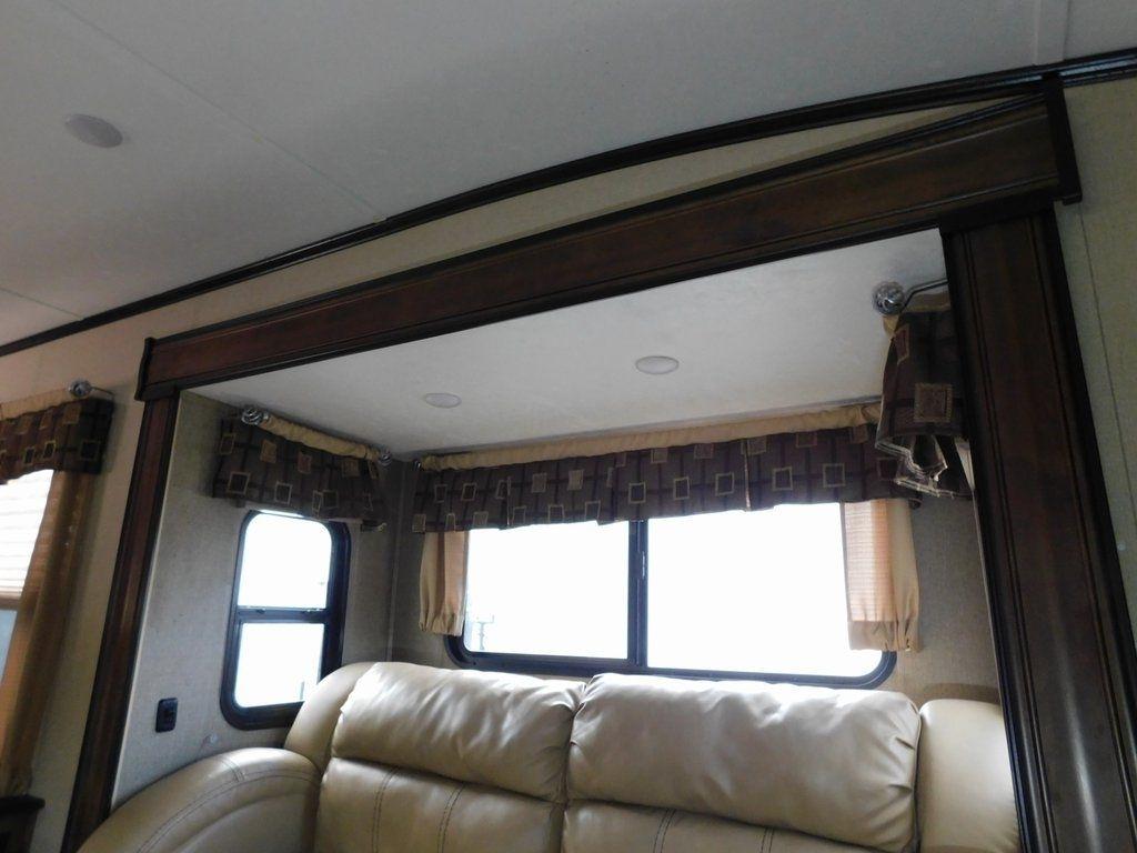 Forest River Chaparral  2018