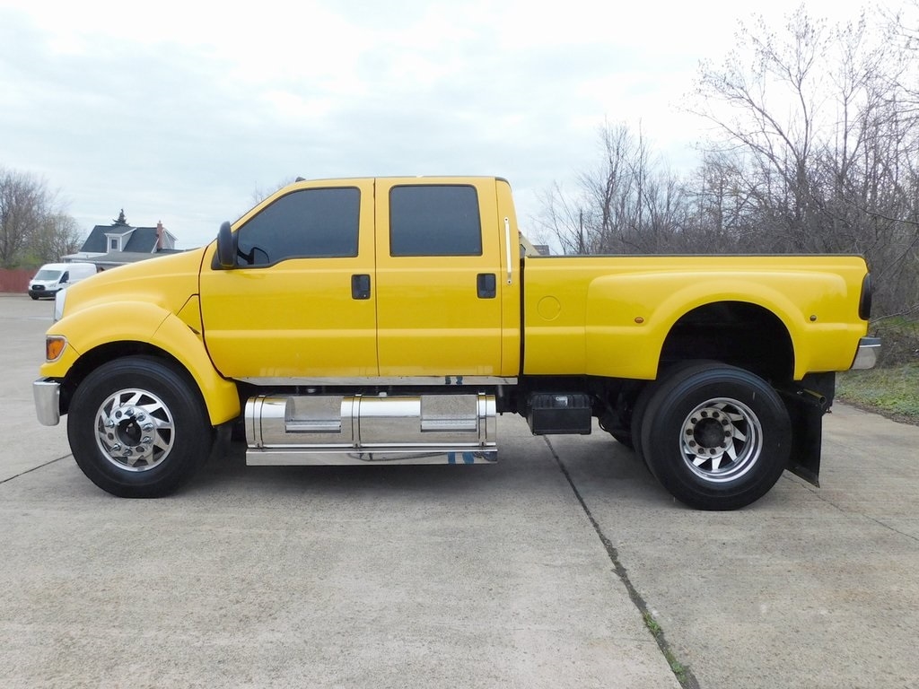Ford F-650 Crew Cab 2WD DRW 2008