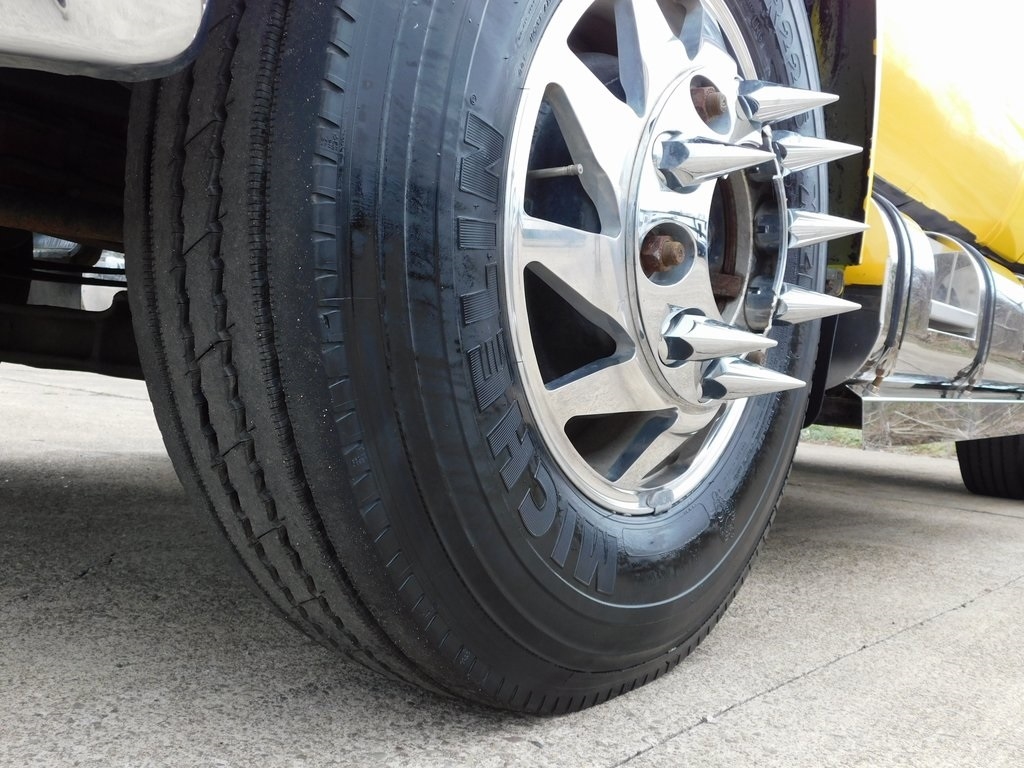 Ford F-650 Crew Cab 2WD DRW 2008