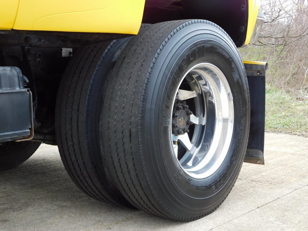 Ford F-650 Crew Cab 2WD DRW 2008