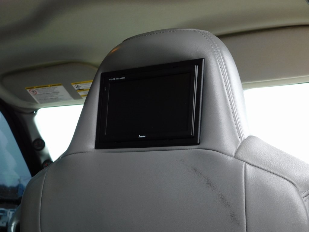 Ford F-650 Crew Cab 2WD DRW 2008