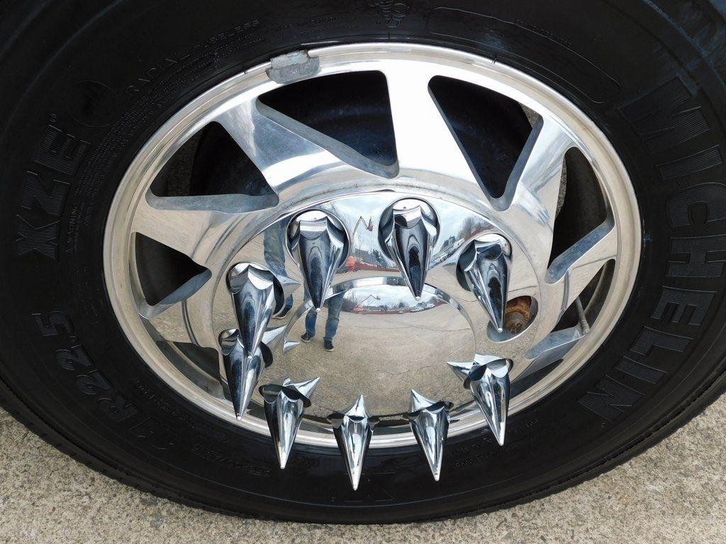 Ford F-650 Crew Cab 2WD DRW 2008