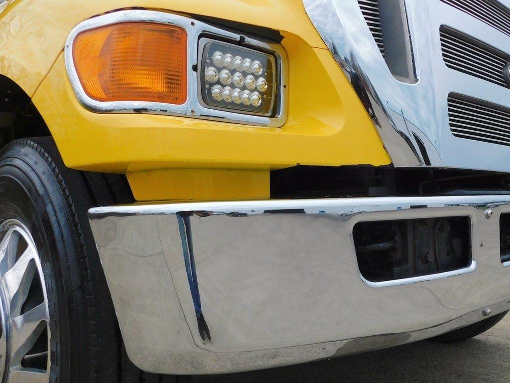 Ford F-650 Crew Cab 2WD DRW 2008