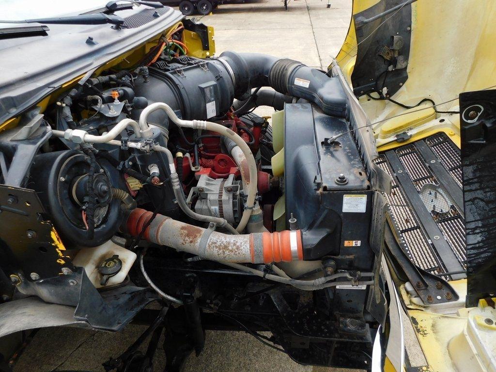 Ford F-650 Crew Cab 2WD DRW 2008