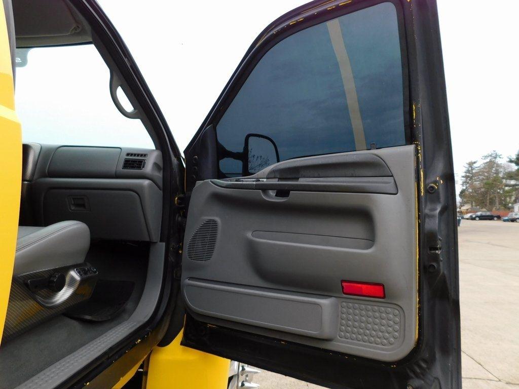 Ford F-650 Crew Cab 2WD DRW 2008