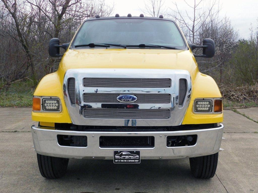 Ford F-650 Crew Cab 2WD DRW 2008