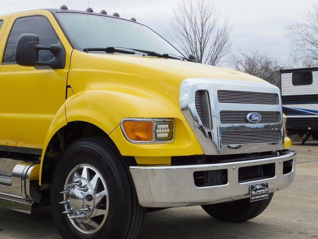 Ford F-650 Crew Cab 2WD DRW 2008