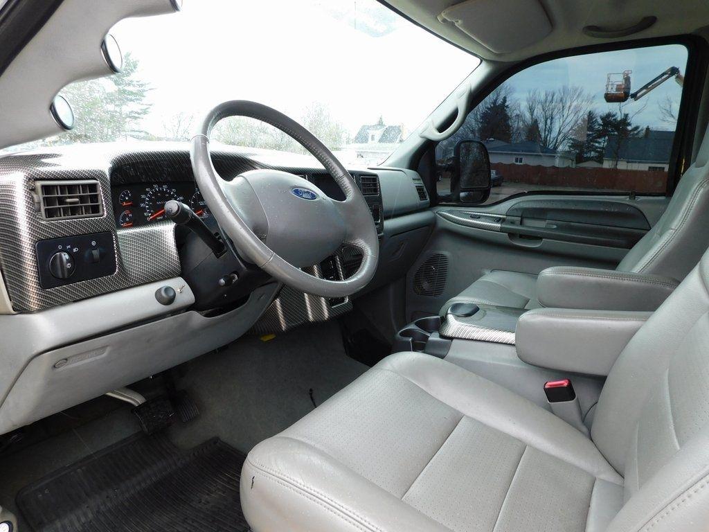 Ford F-650 Crew Cab 2WD DRW 2008