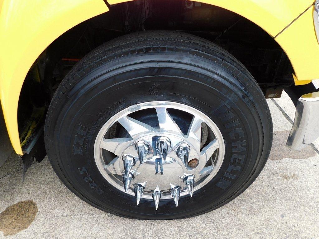 Ford F-650 Crew Cab 2WD DRW 2008