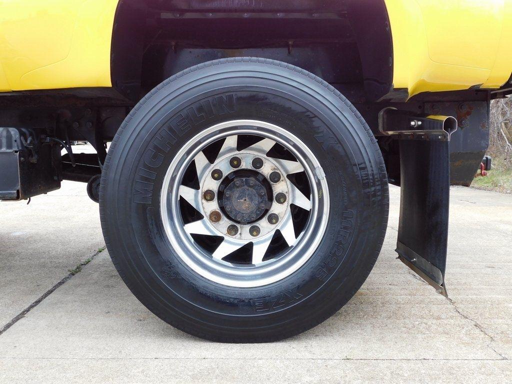 Ford F-650 Crew Cab 2WD DRW 2008