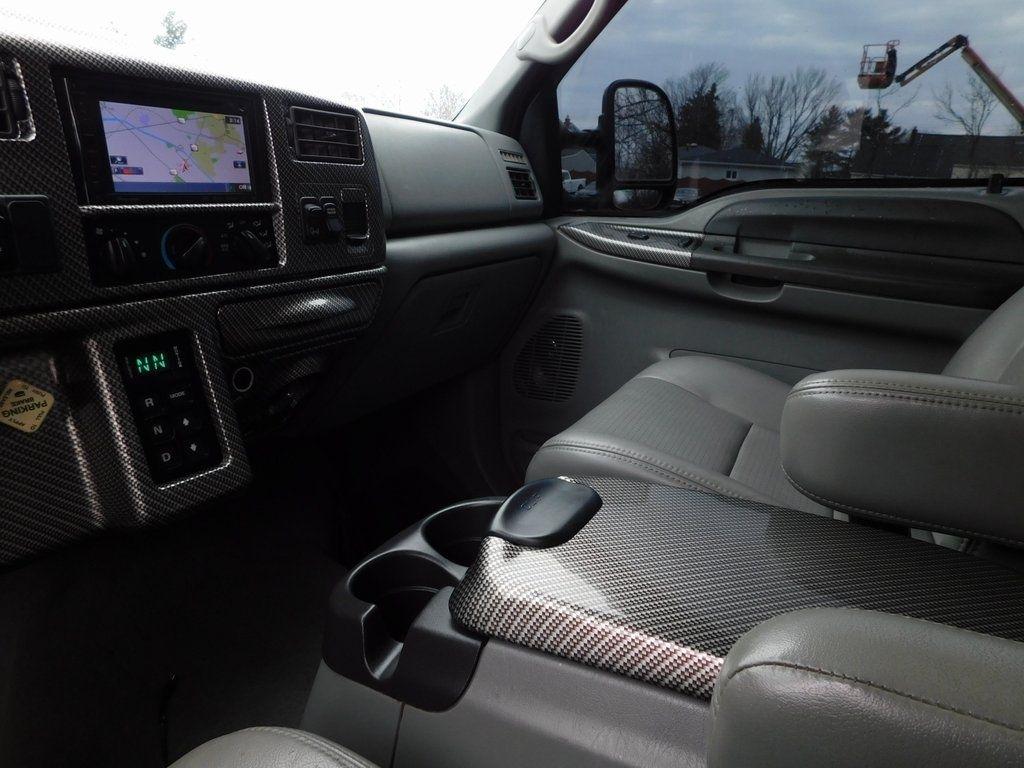 Ford F-650 Crew Cab 2WD DRW 2008