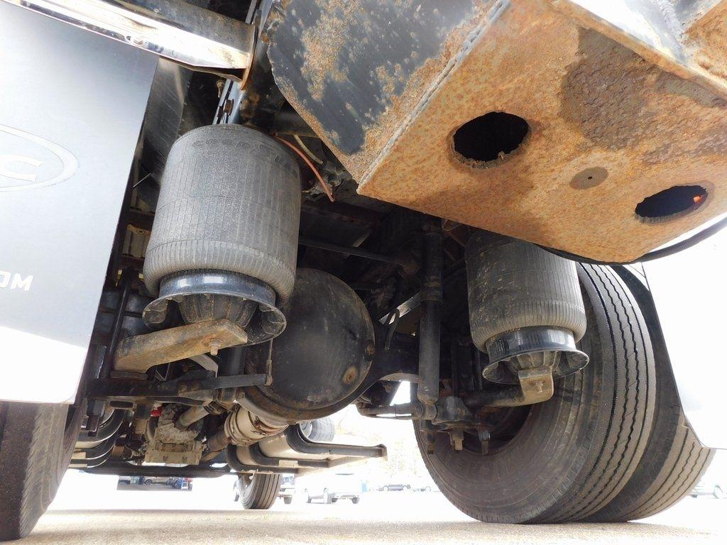 Ford F-650 Crew Cab 2WD DRW 2008