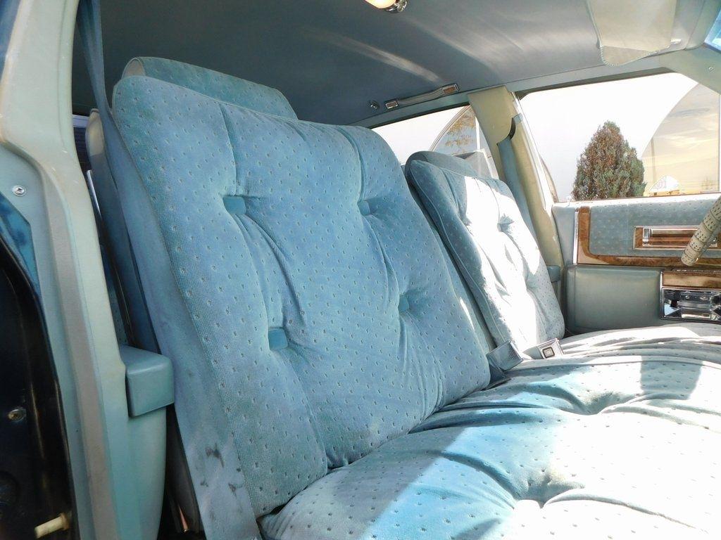 Cadillac DeVille  1979