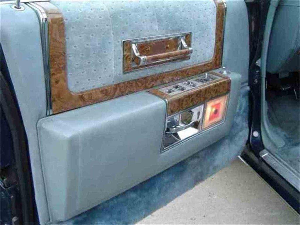 Cadillac DeVille  1979