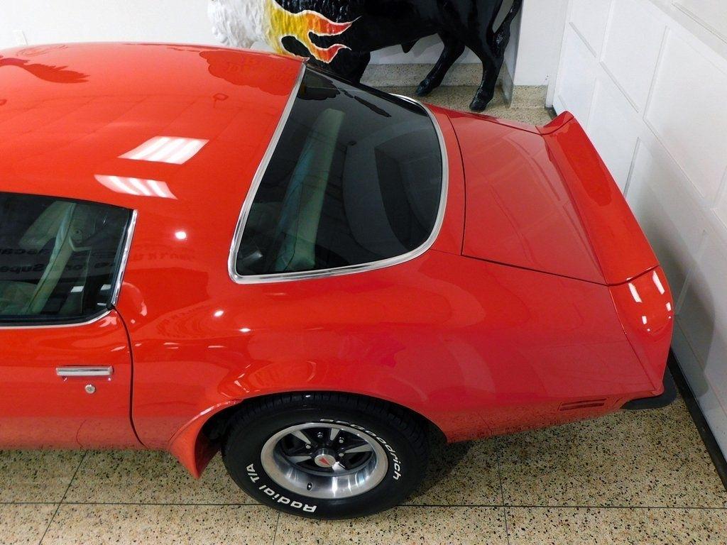 Pontiac Firebird  1975