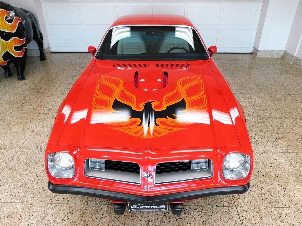 Pontiac Firebird  1975