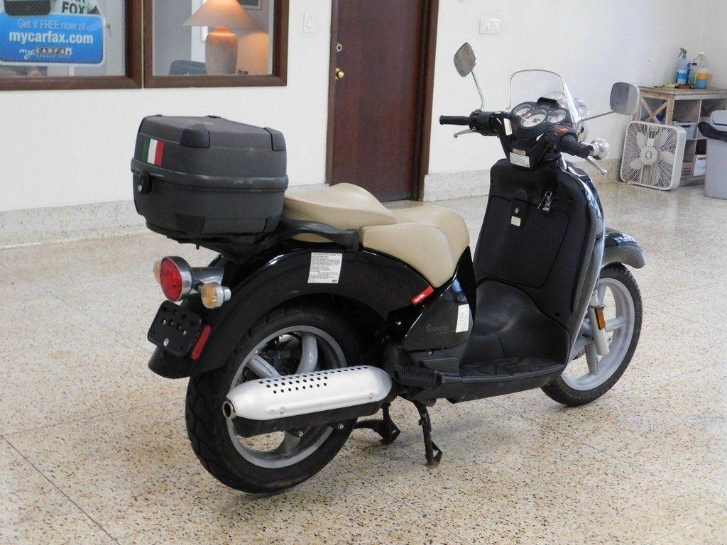 Aprilia Scarabeo 150  2001