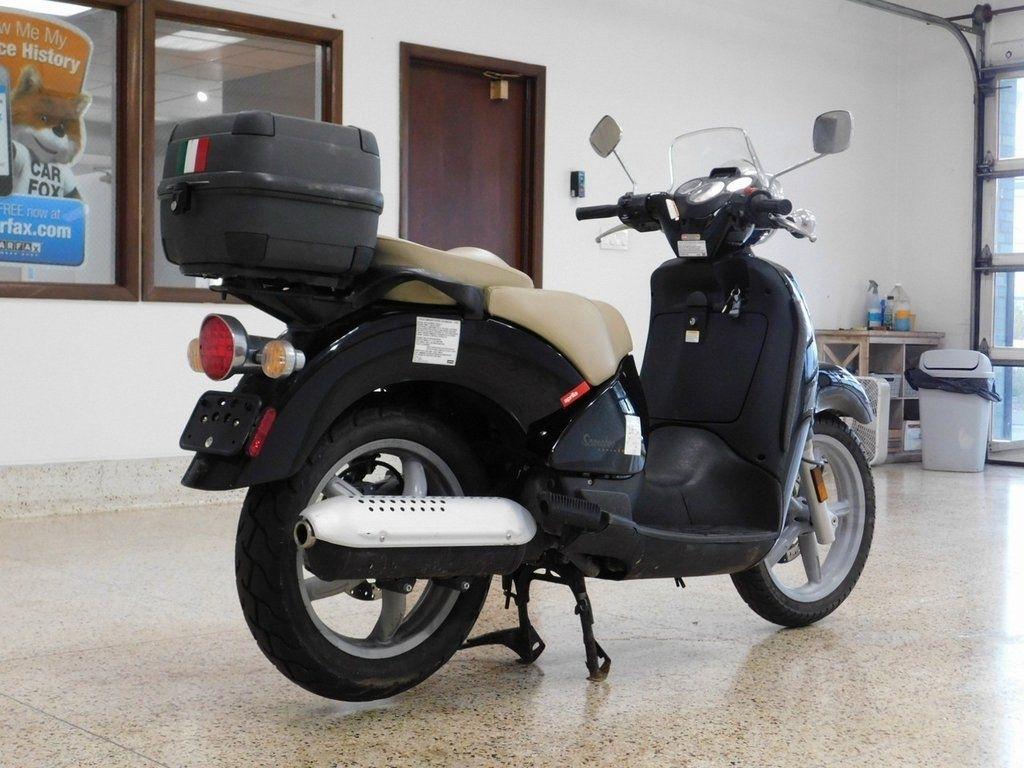 Aprilia Scarabeo 150  2001