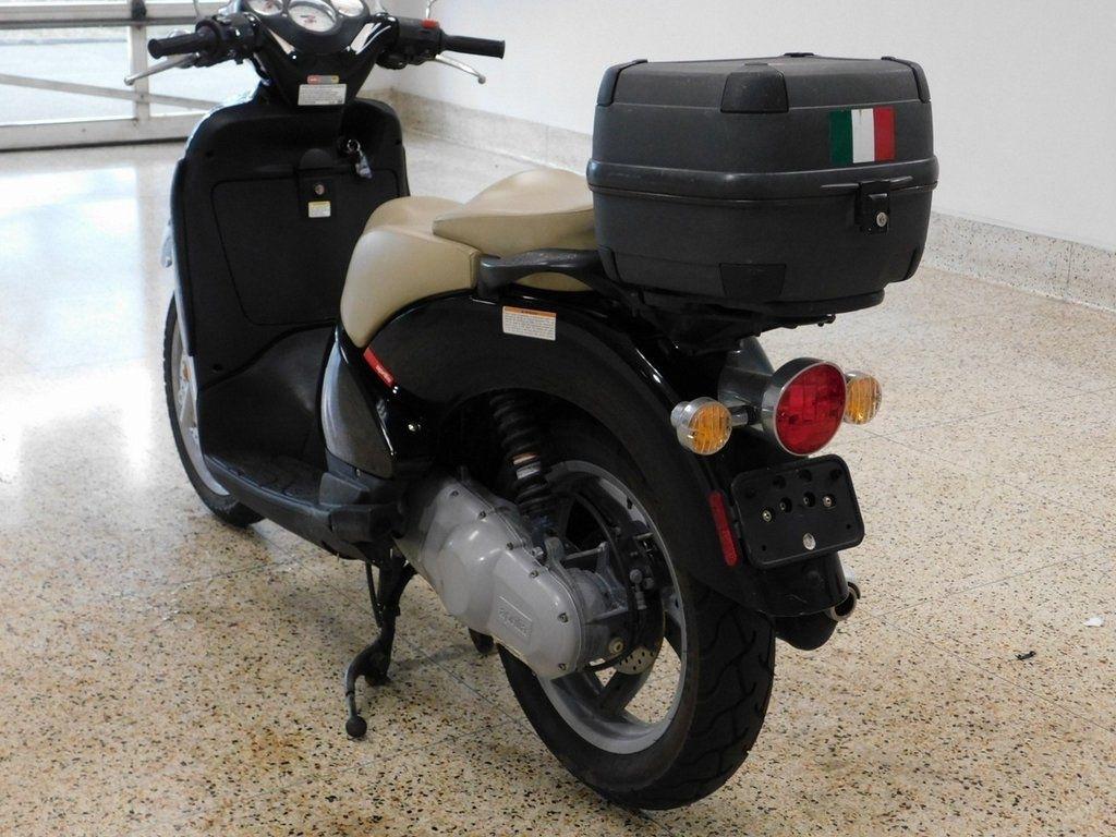Aprilia Scarabeo 150  2001
