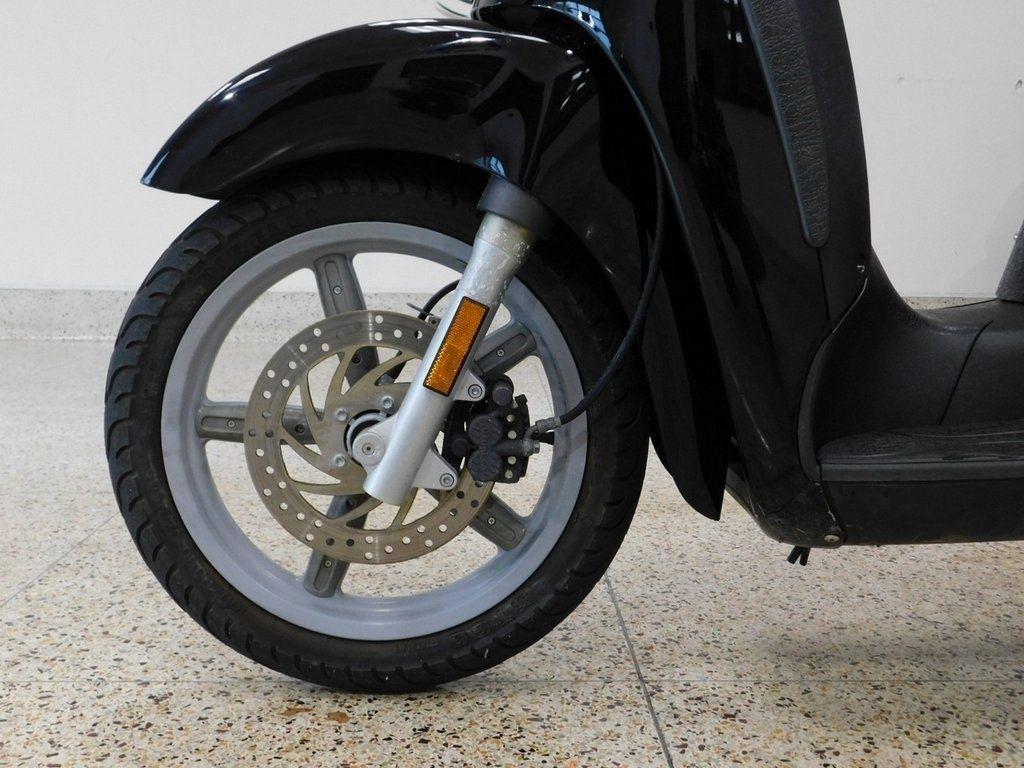 Aprilia Scarabeo 150  2001