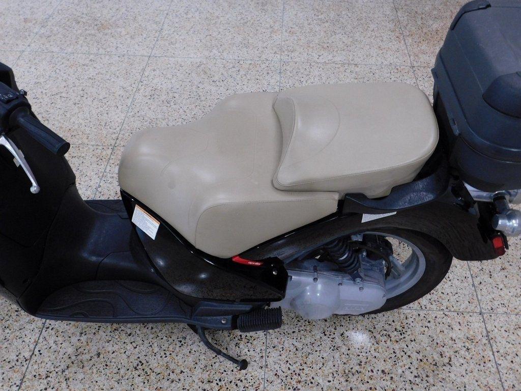 Aprilia Scarabeo 150  2001