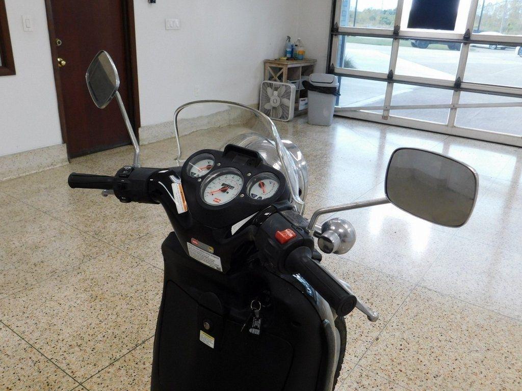 Aprilia Scarabeo 150  2001