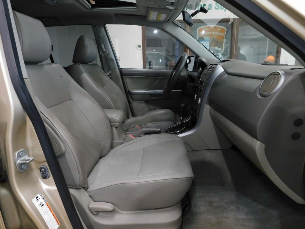 Suzuki Grand Vitara Luxury 4WD 2007