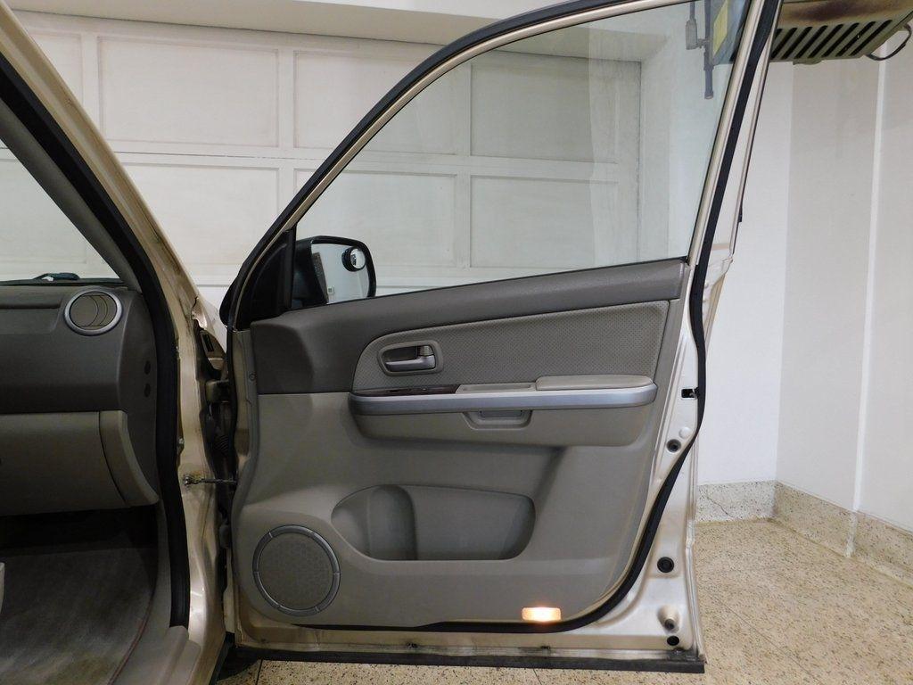 Suzuki Grand Vitara Luxury 4WD 2007