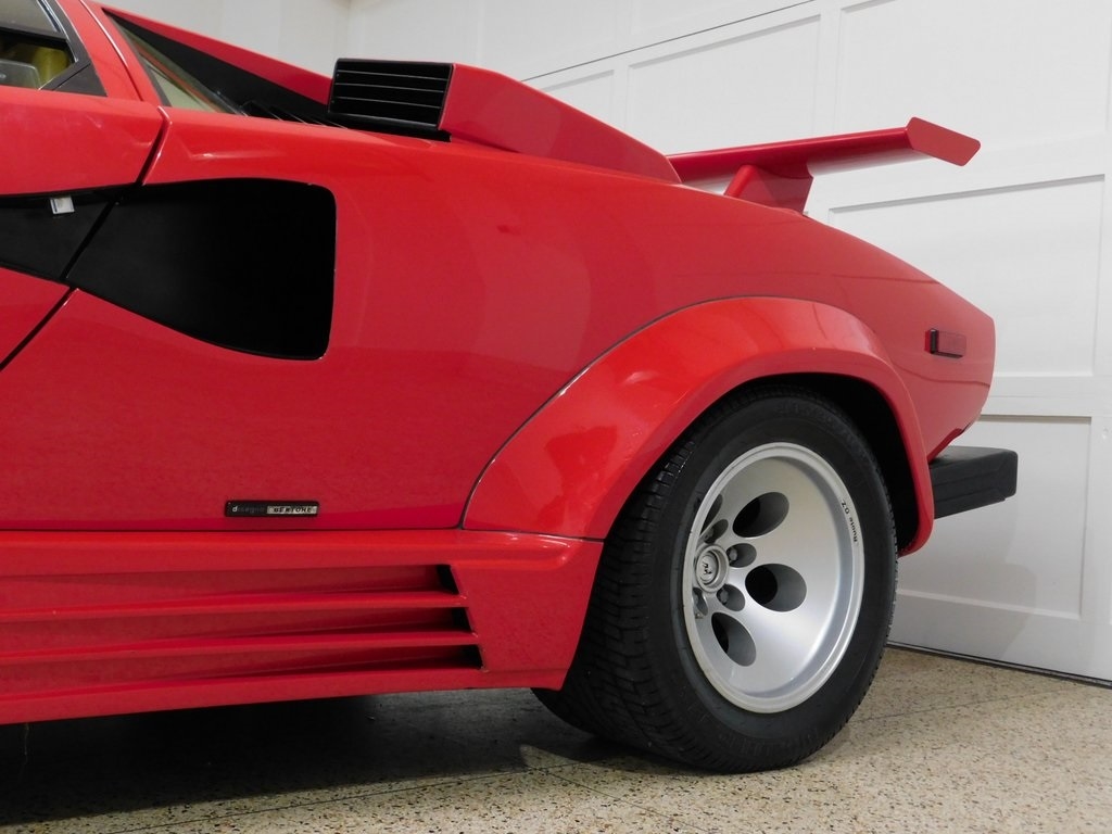 Lamborghini Countach  1986