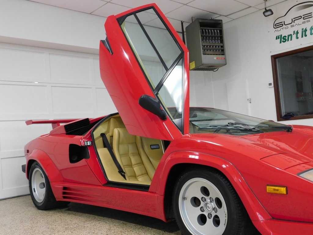 Lamborghini Countach  1986