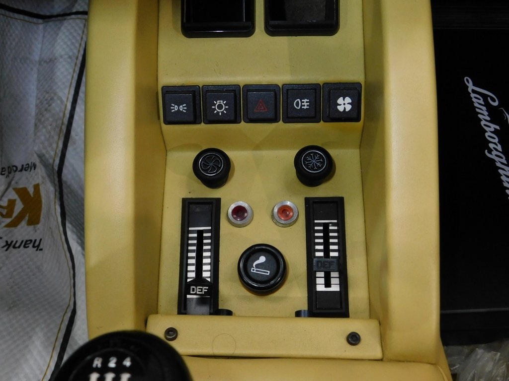 Lamborghini Countach  1986