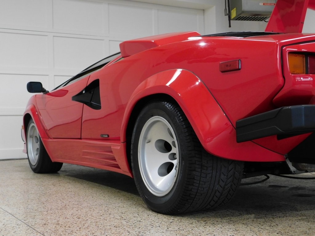 Lamborghini Countach  1986