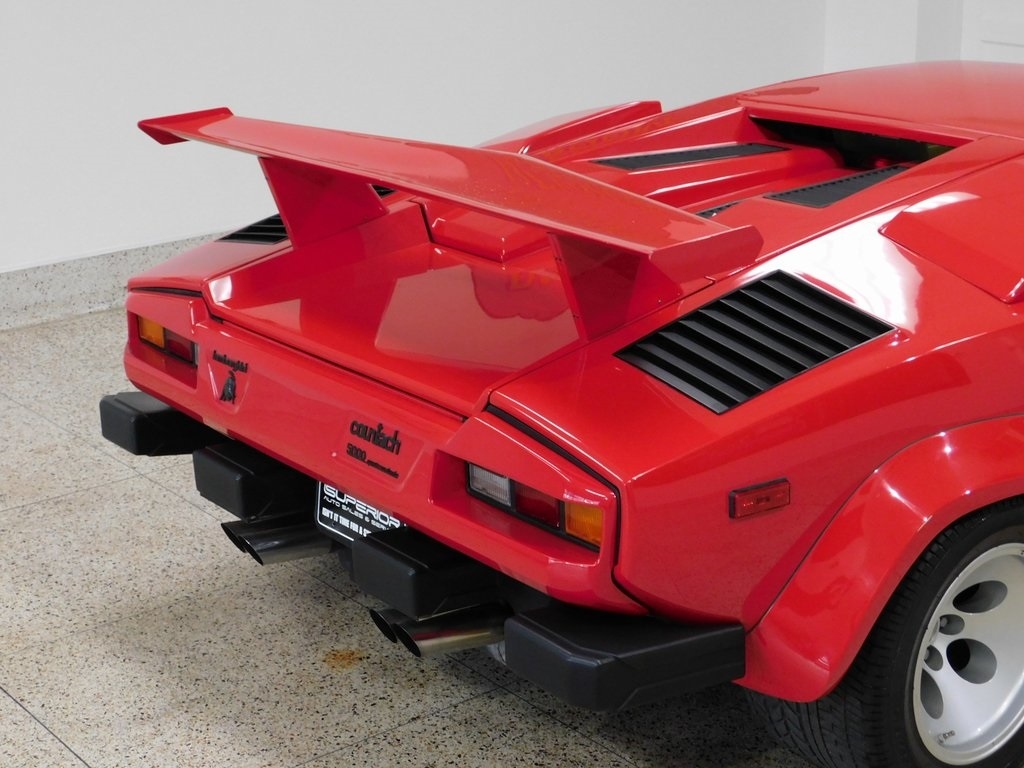 Lamborghini Countach  1986