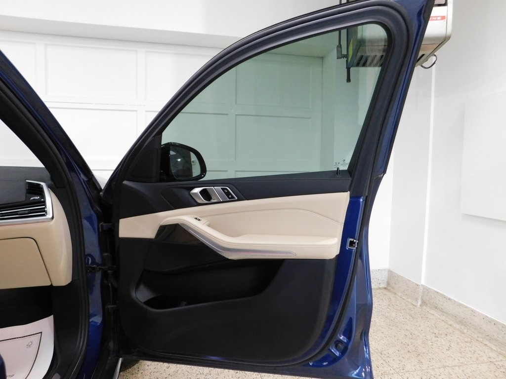 BMW X5 xDrive40i 2021