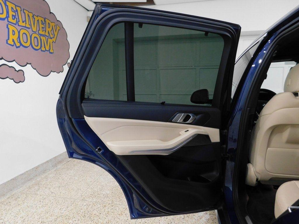 BMW X5 xDrive40i 2021