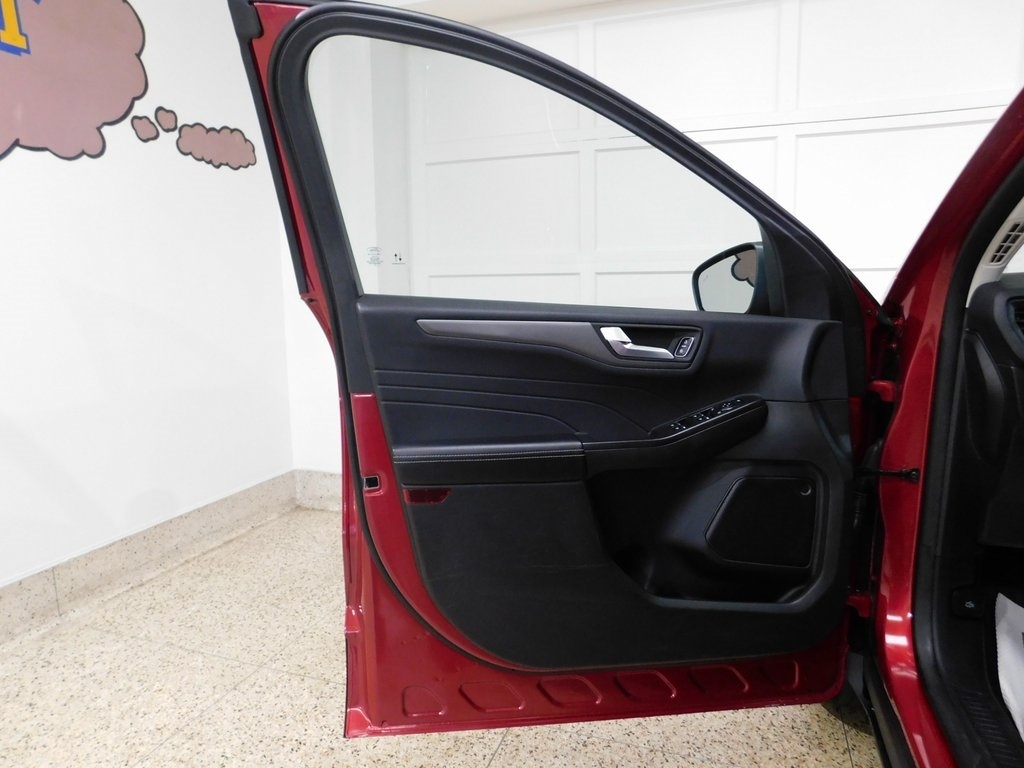 Ford Escape Plug-in Hybrid Base 2024