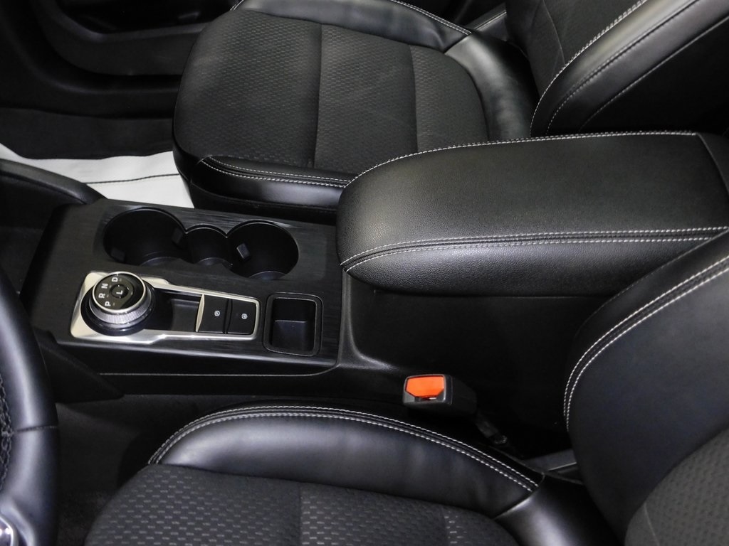 Ford Escape Plug-in Hybrid Base 2024