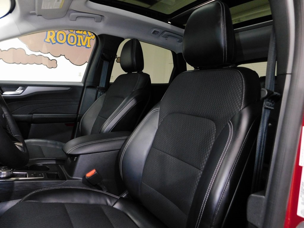 Ford Escape Plug-in Hybrid Base 2024