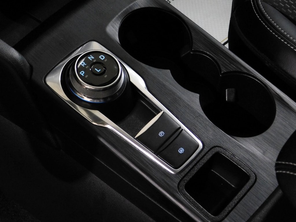 Ford Escape Plug-in Hybrid Base 2024