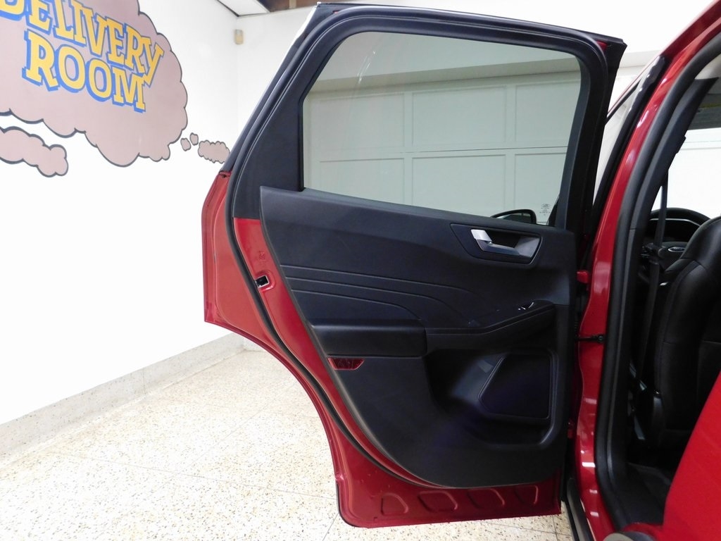 Ford Escape Plug-in Hybrid Base 2024