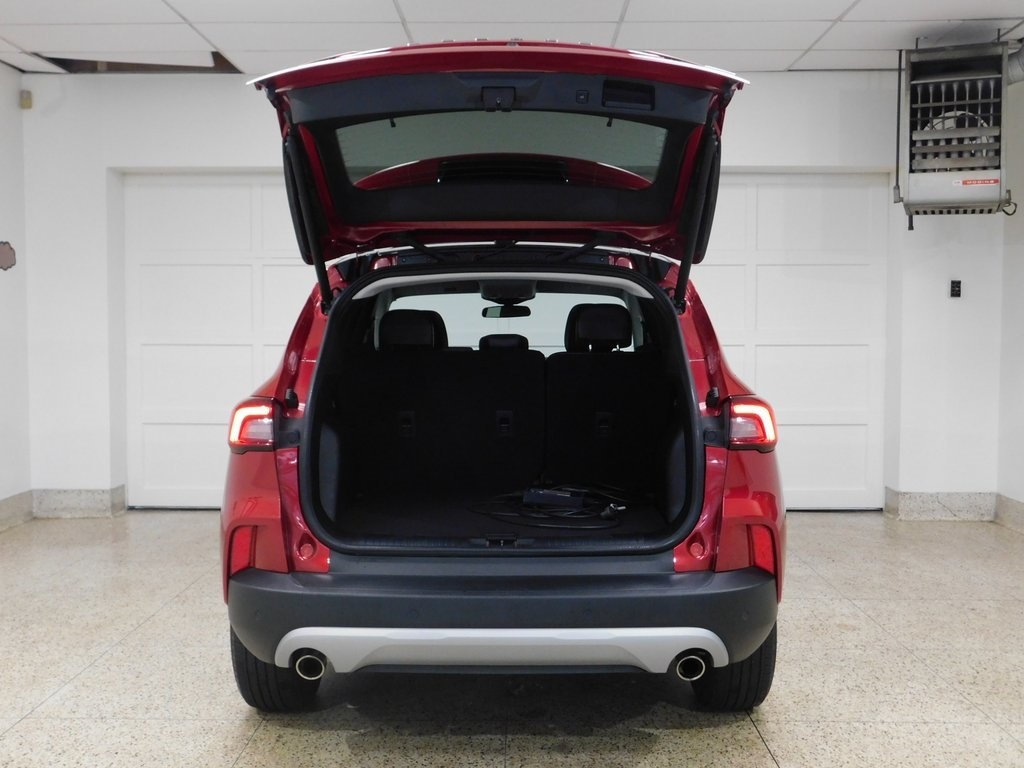 Ford Escape Plug-in Hybrid Base 2024