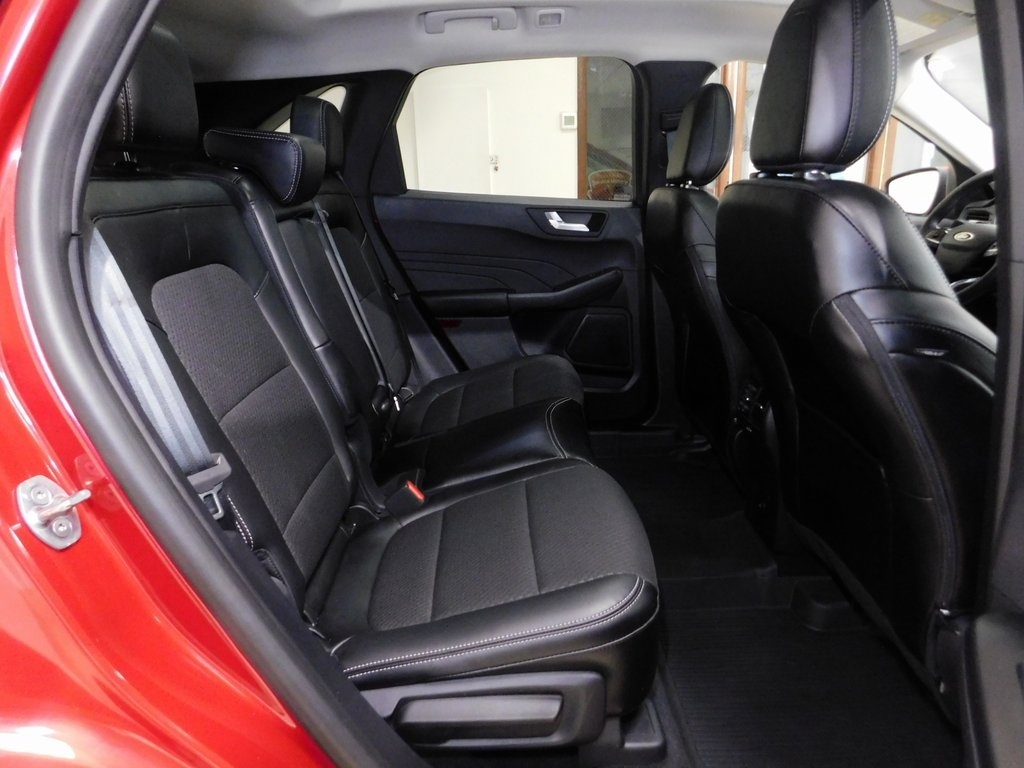 Ford Escape Plug-in Hybrid Base 2024