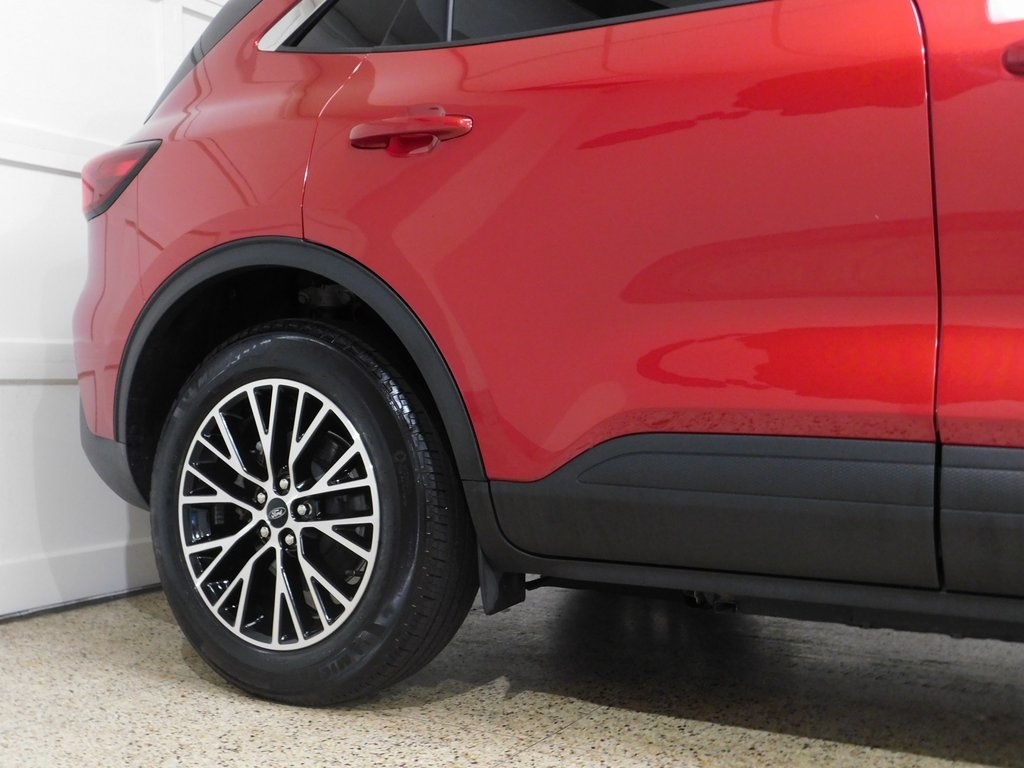 Ford Escape Plug-in Hybrid Base 2024